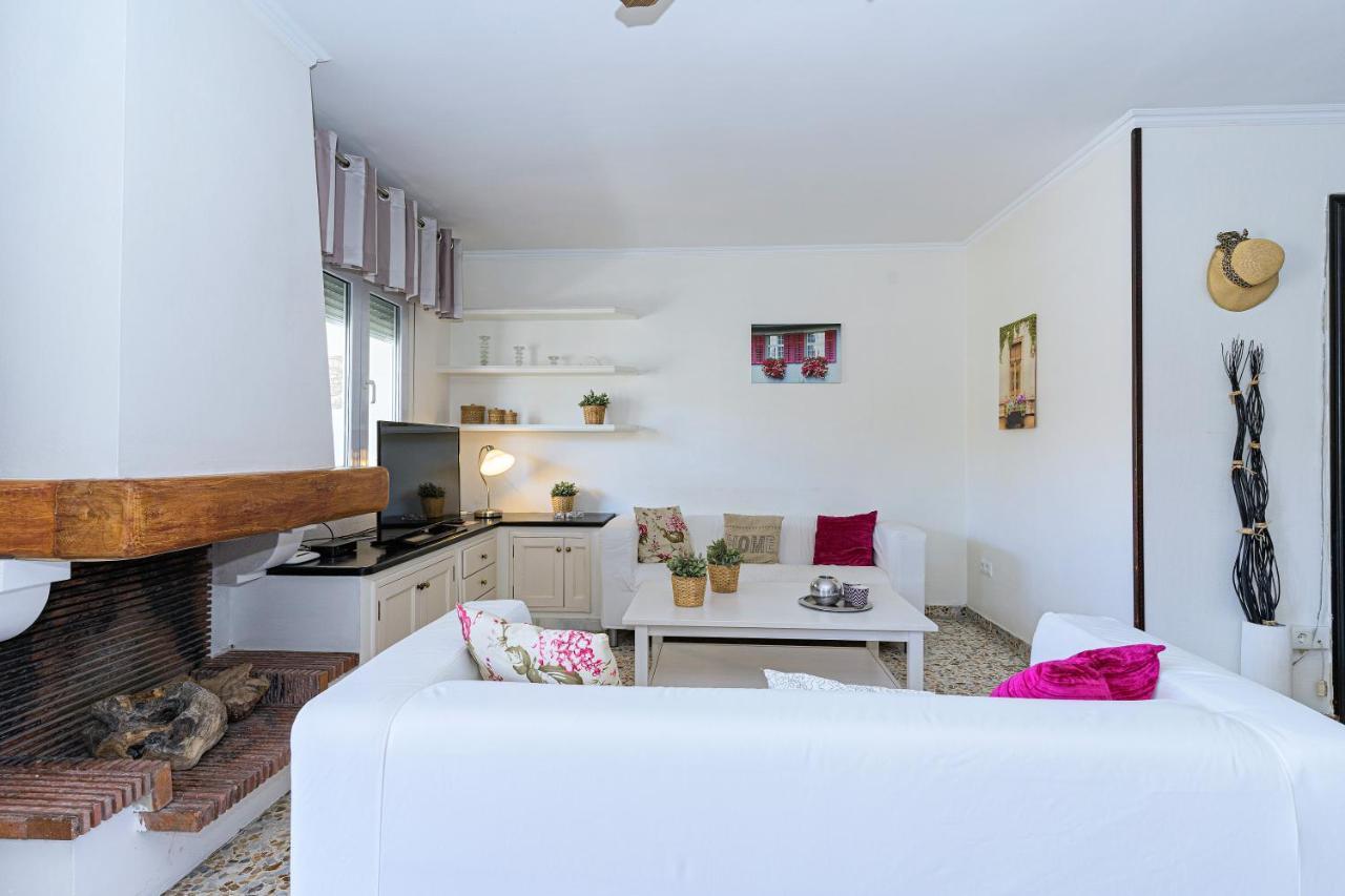 Andaluz Apartments - Algarrobo نيرخا المظهر الخارجي الصورة