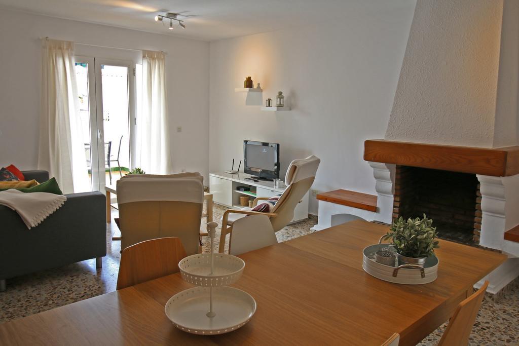 Andaluz Apartments - Algarrobo نيرخا المظهر الخارجي الصورة